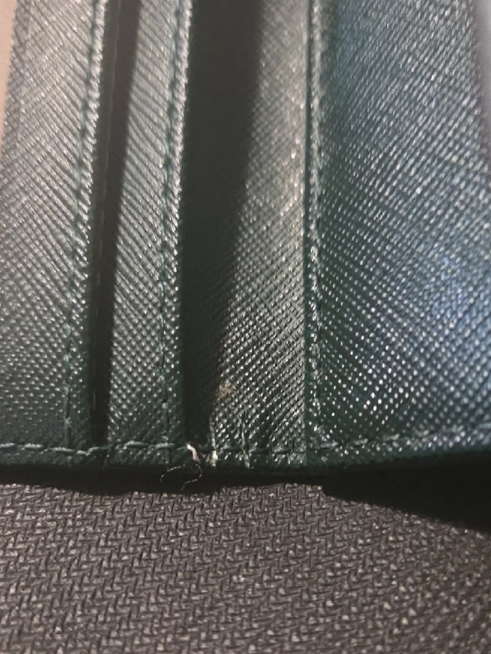 Michael Kors Forest Green Saffiano Leather Clutch Wallet with Gold Logo - Picture 5 of 12